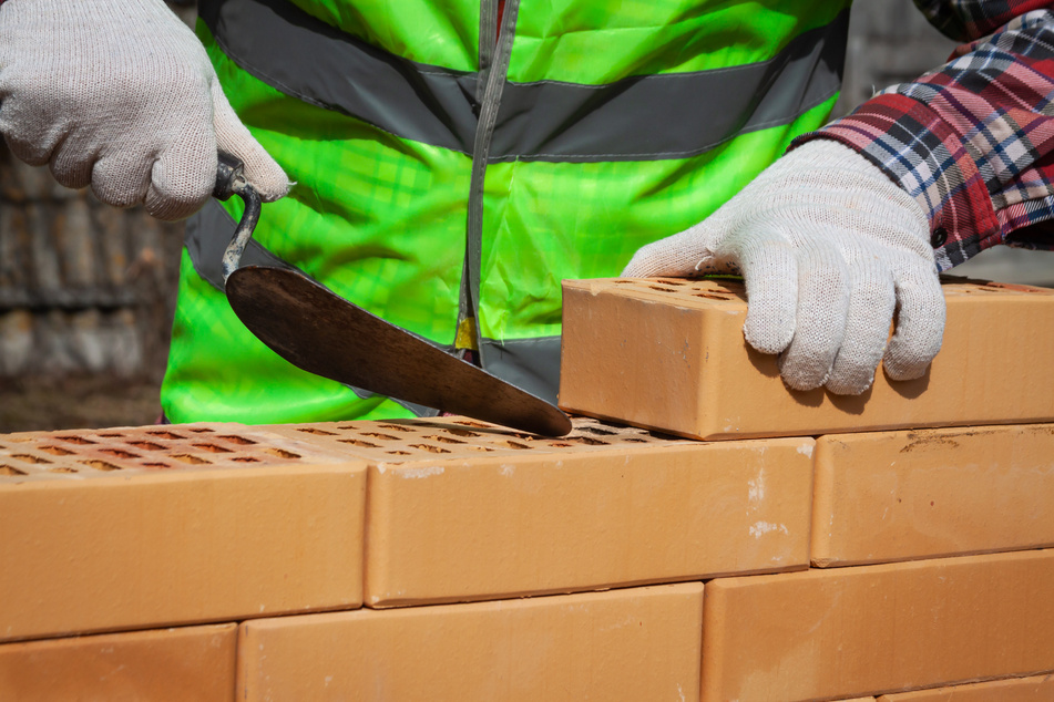A bricklayer.